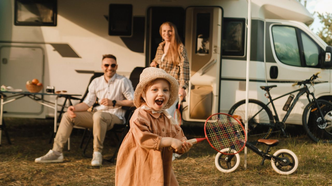 Lakóautó gyerekkel