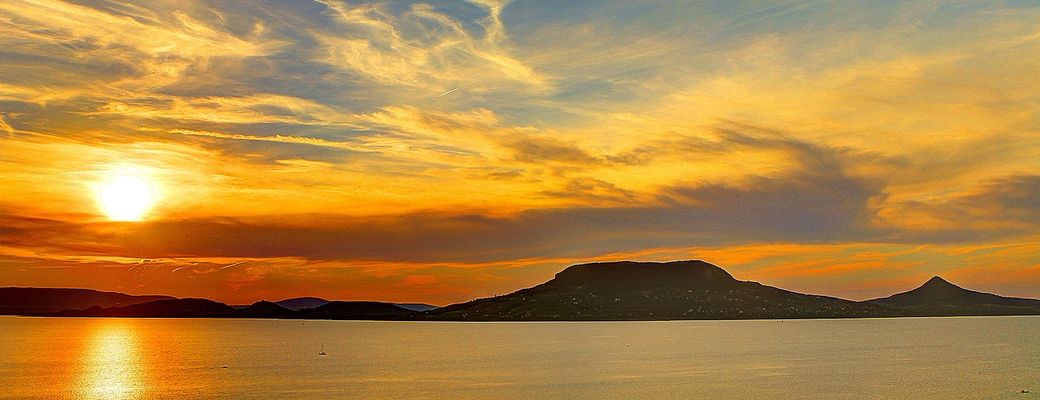 lakóautó bérlés Balaton: Naplemente Fonyódon