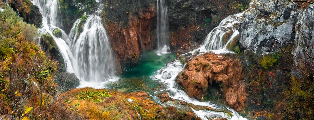 Montenegro lakoautoval, gyönyörű tájak