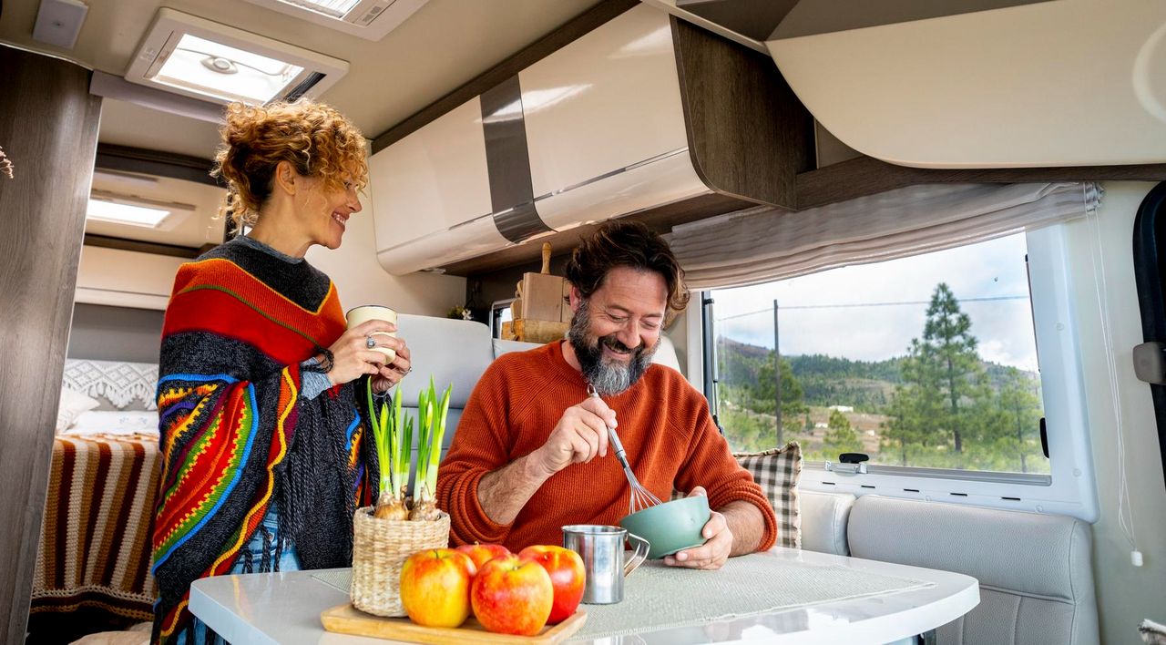 lakóautó jogosítvány és szabályai egy helyen