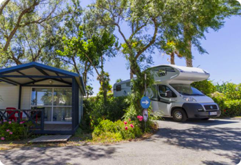 Camping Castillo de Baños